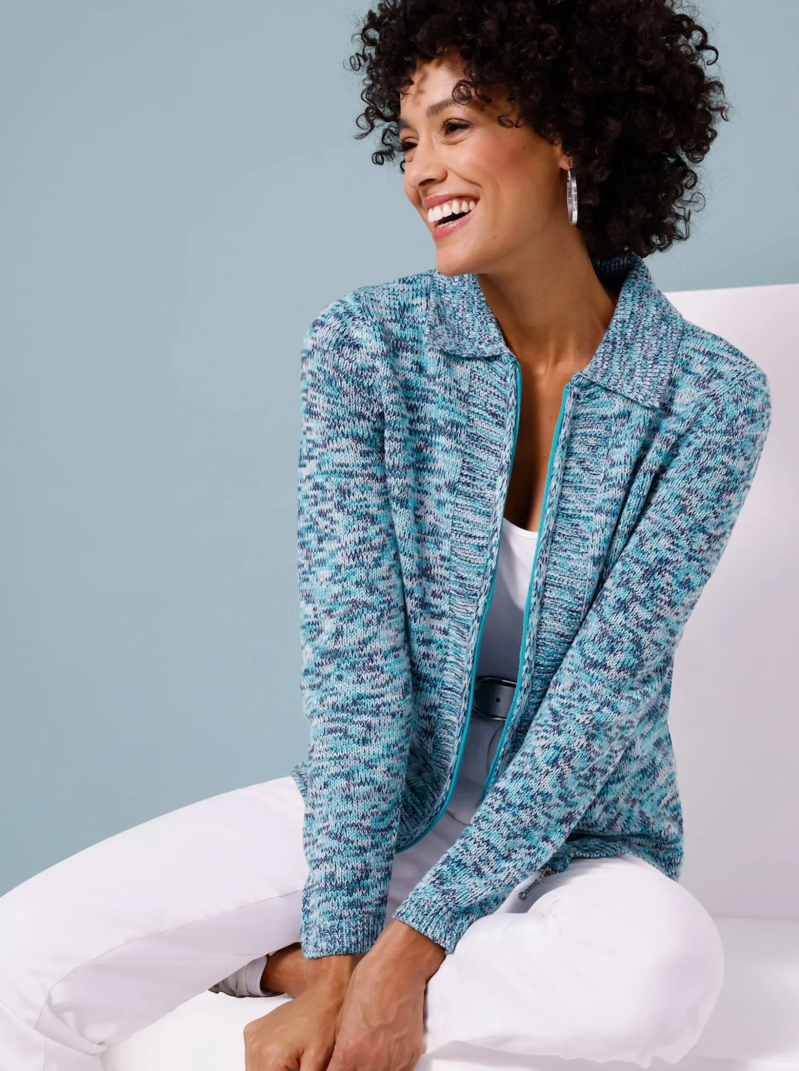 Strickjacke mit Reißverschluss
