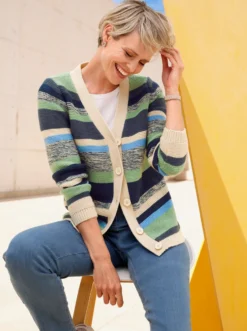 Strickjacke mit Ringel-Muster