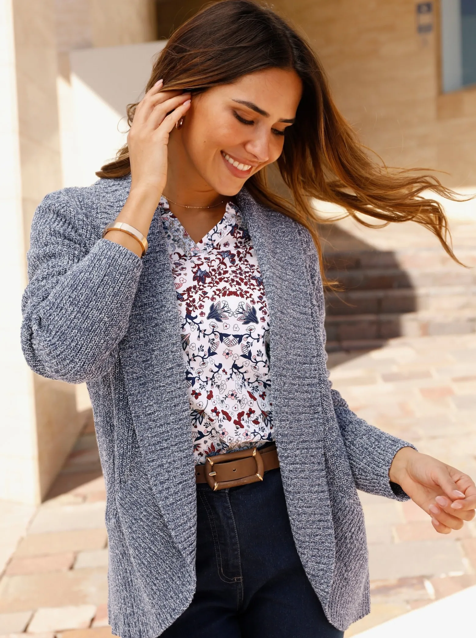 Strickjacke mit Schalkragen
