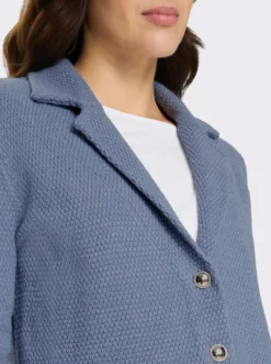 Strickjacke mit silberfarbigem Glanzgarn
