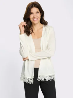 Strickjacke mit Spitze am Saum