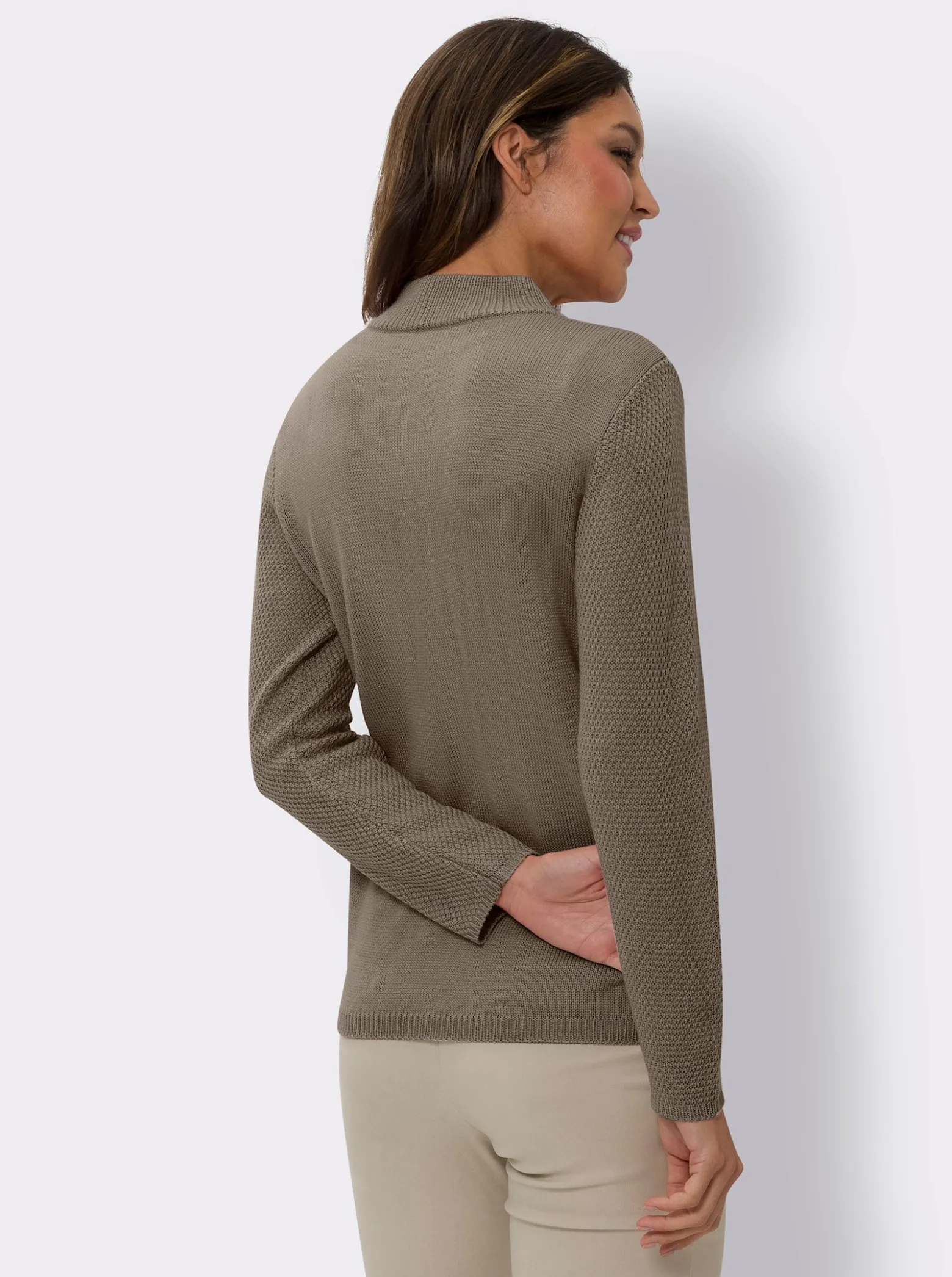 Strickjacke mit Stehkragen, pflegeleicht