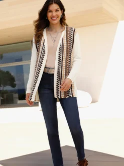 Strickjacke oversized geschnitten
