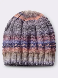 Strickmütze aus Regenbogen-Garn