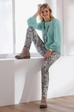 Strickpullover aus Flauschgarn