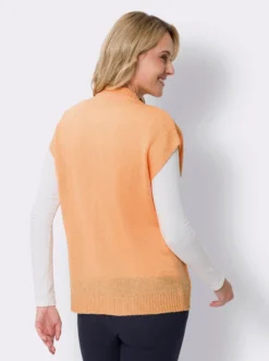 Strickweste in Bouclé-Strick