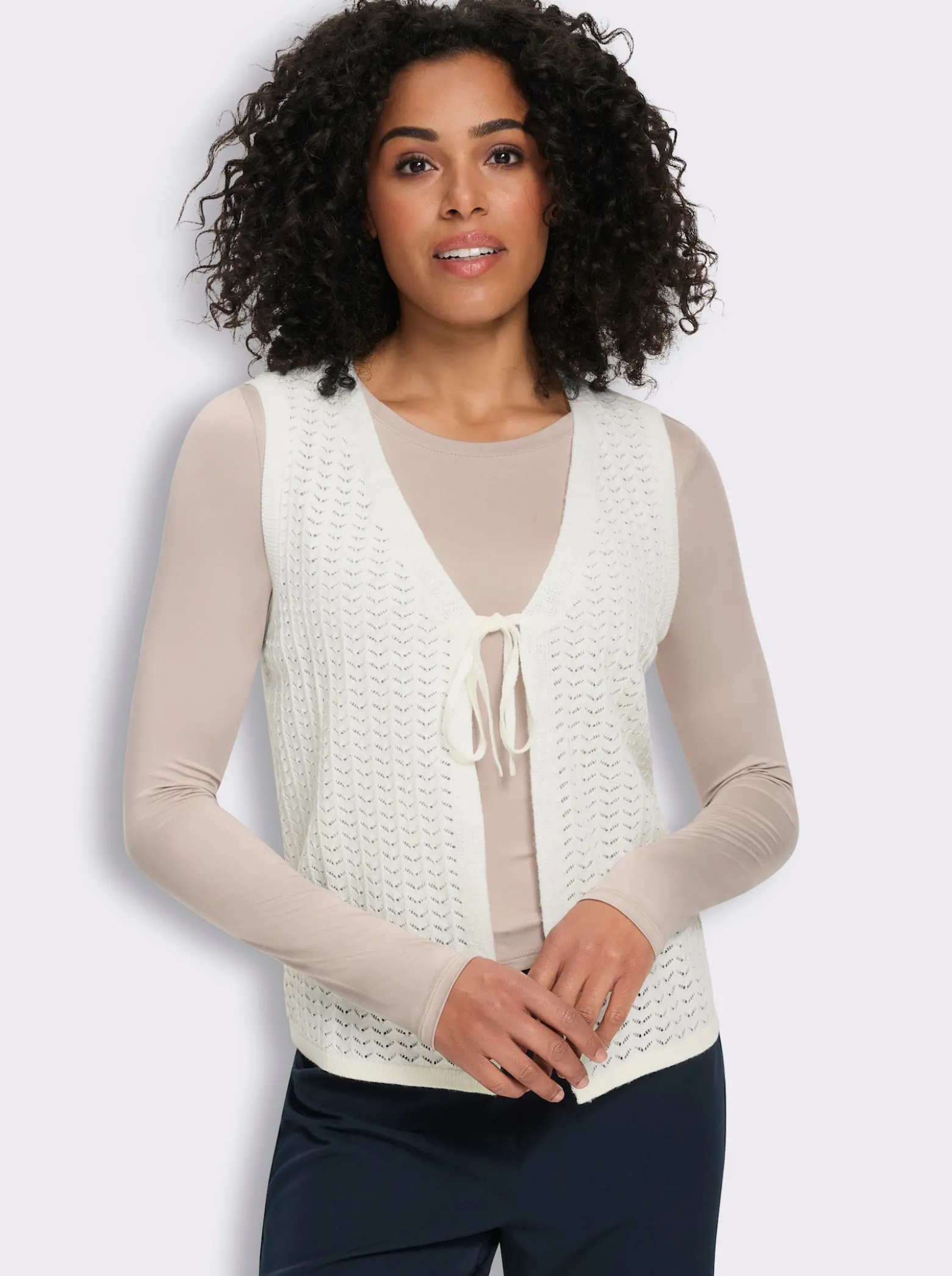 Strickweste mit Bindeband