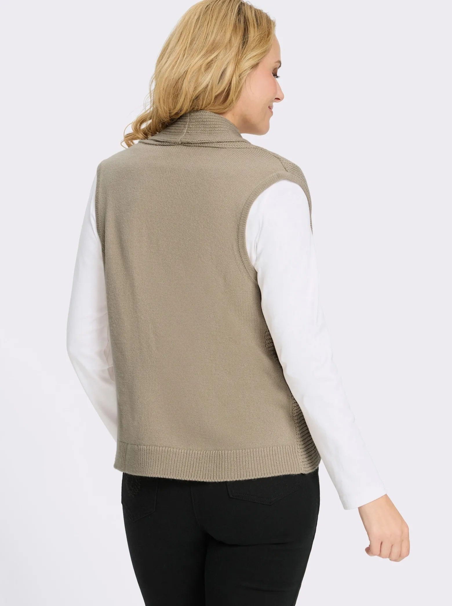 Strickweste mit Schalkragen