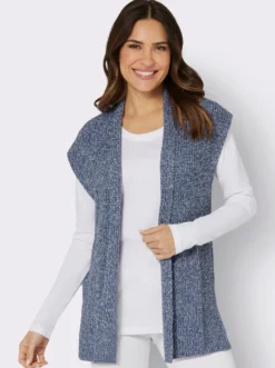 Strickweste mit Seitenschlitzen