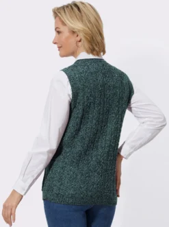 Strickweste mit Zopfmuster