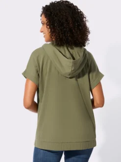 Sweatjacke mit Kapuze