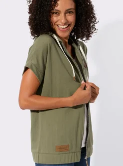 Sweatjacke mit Kapuze
