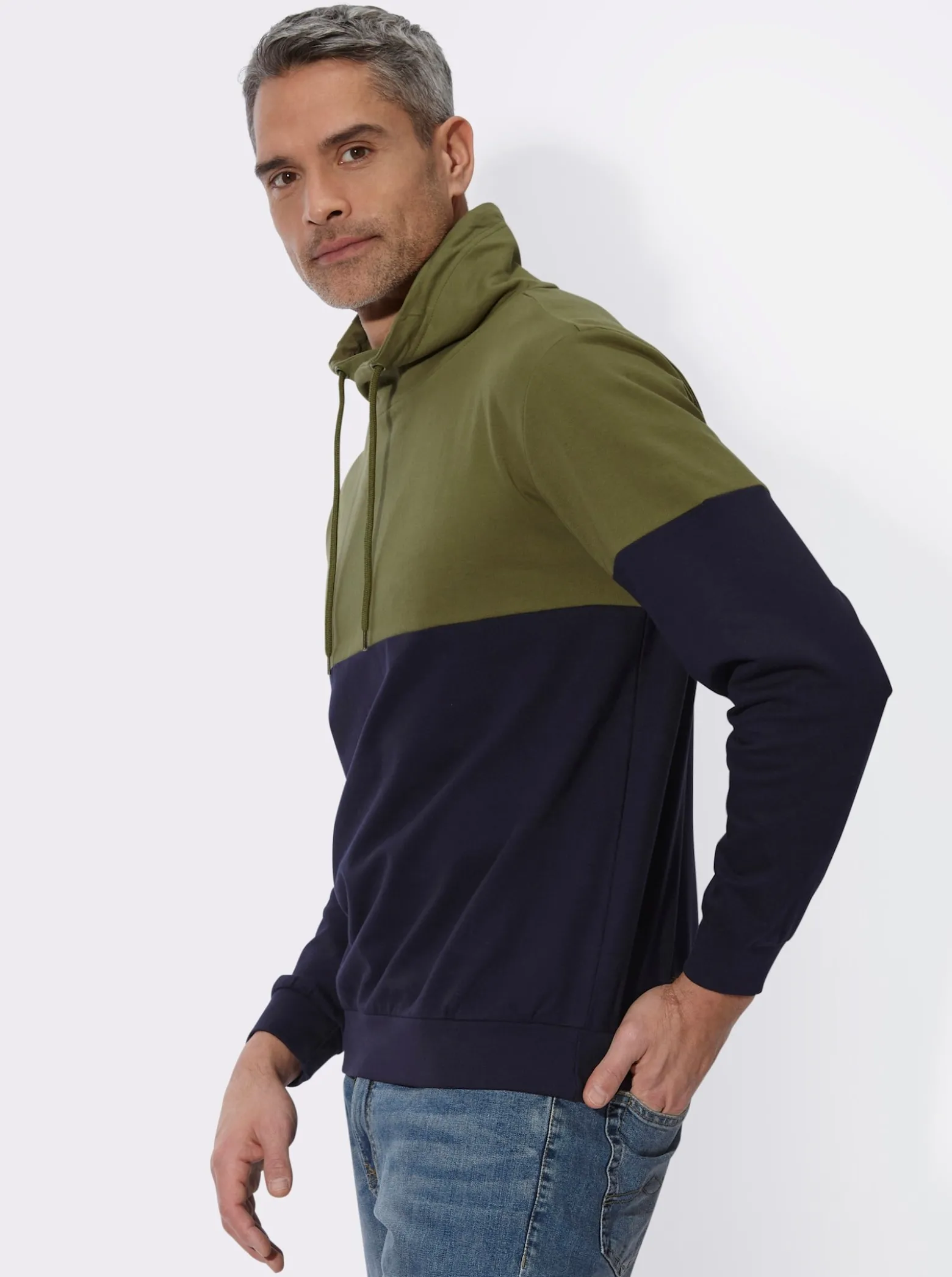 Sweatshirt mit überlappendem Stehkragen