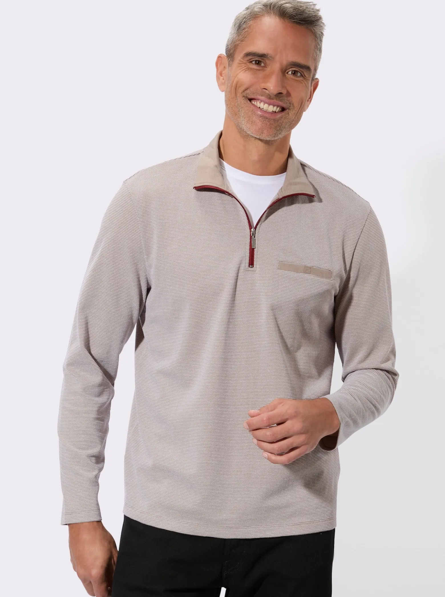 Sweatshirt mit Brusttasche