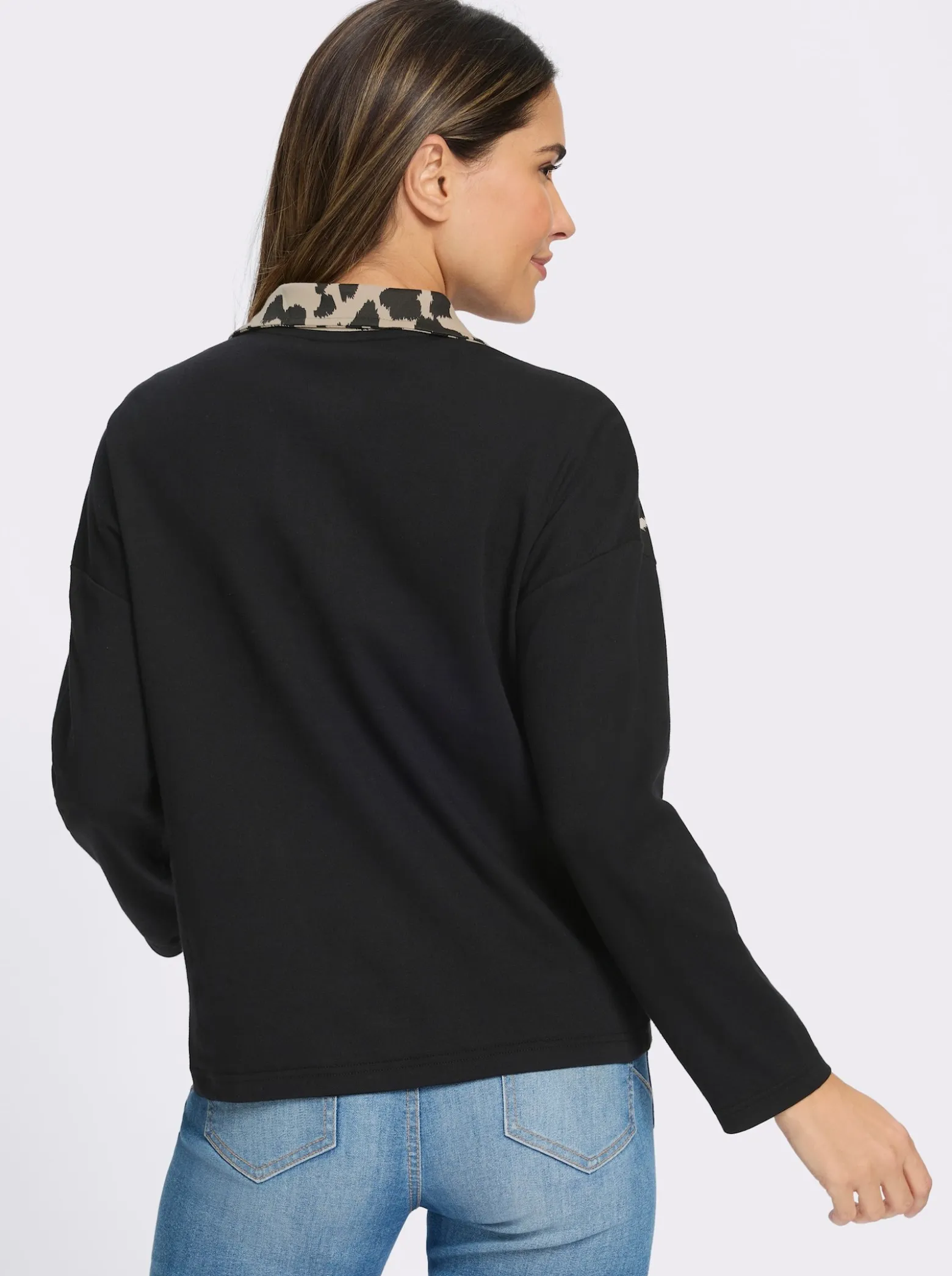 Sweatshirt mit Einsatz im Leo-Look