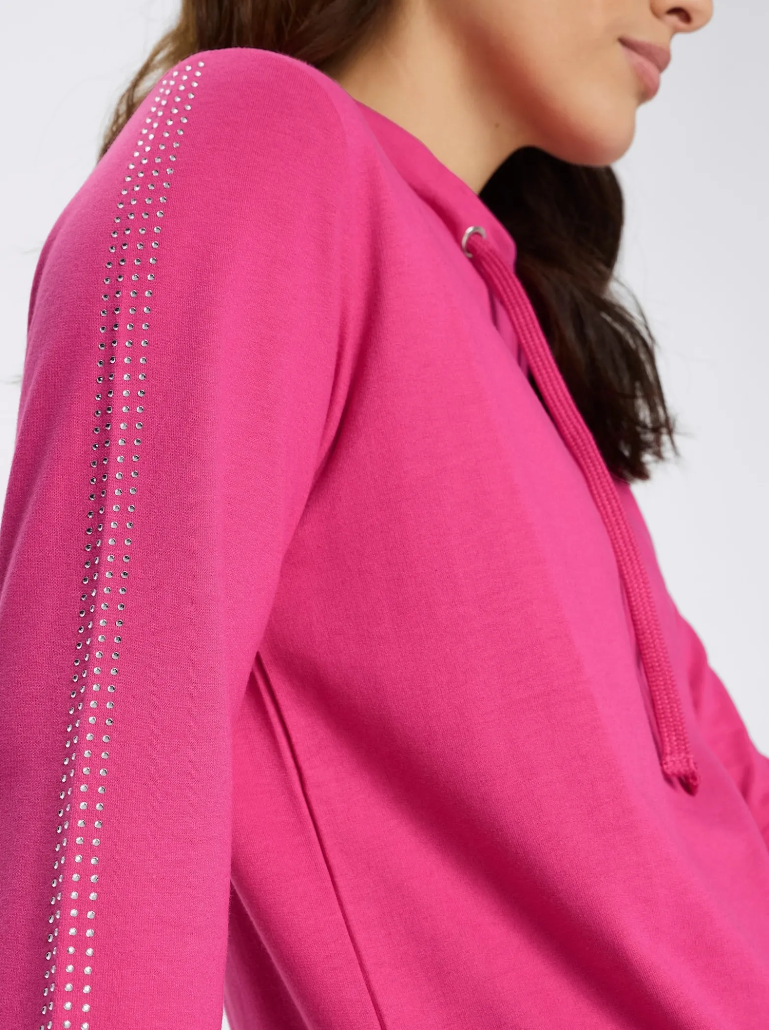 Sweatshirt mit Glitzersteinchen
