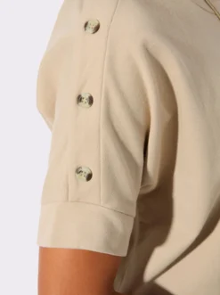 Sweatshirt mit Zierknöpfen an der Schulterpartie