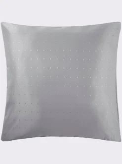 Tischdecke mit gebogtem Abschluss