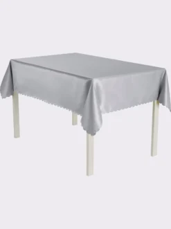 Tischdecke mit gebogtem Abschluss