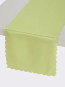 Tischdecke mit gebogtem Abschluss