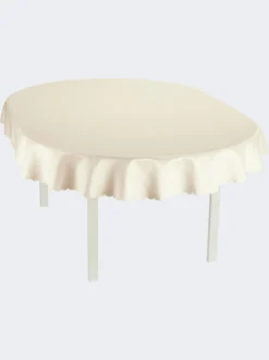 Tischdecke mit gebogtem Abschluss