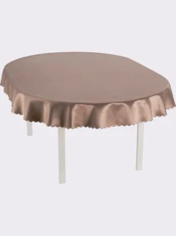 Tischdecke mit gebogtem Abschluss