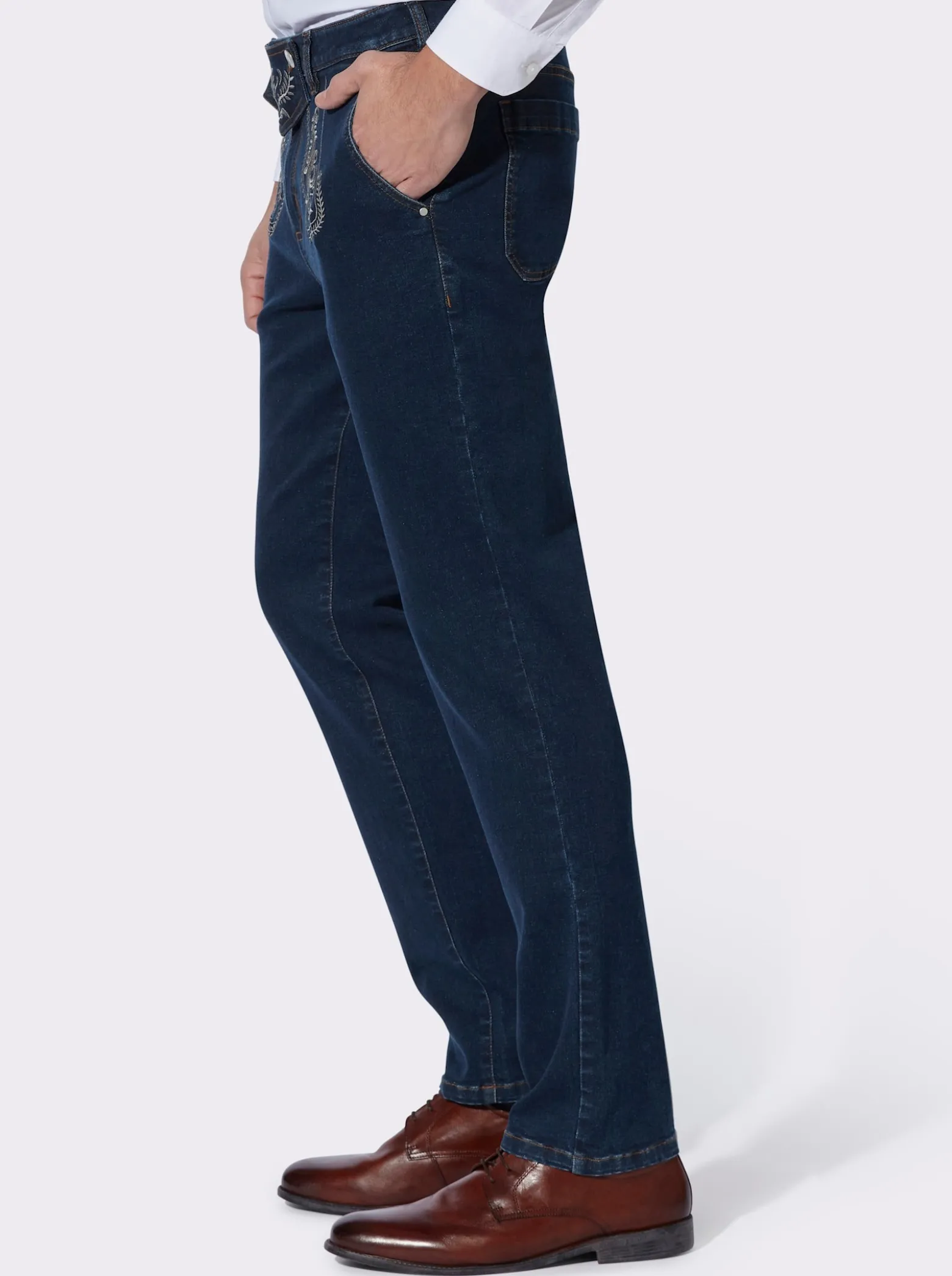 Trachtenjeans mit abnehmbarem Latz