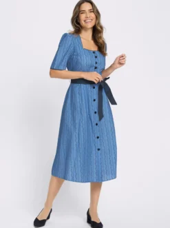 Trachtenkleid mit Bindegürtel