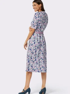 Trachtenkleid mit Karree-Ausschnitt