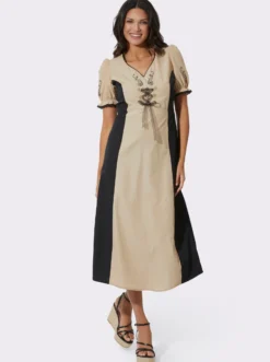 Trachtenkleid mit Stickerei