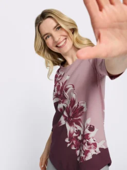 Tunikashirt mit spitz zulaufendem Saum