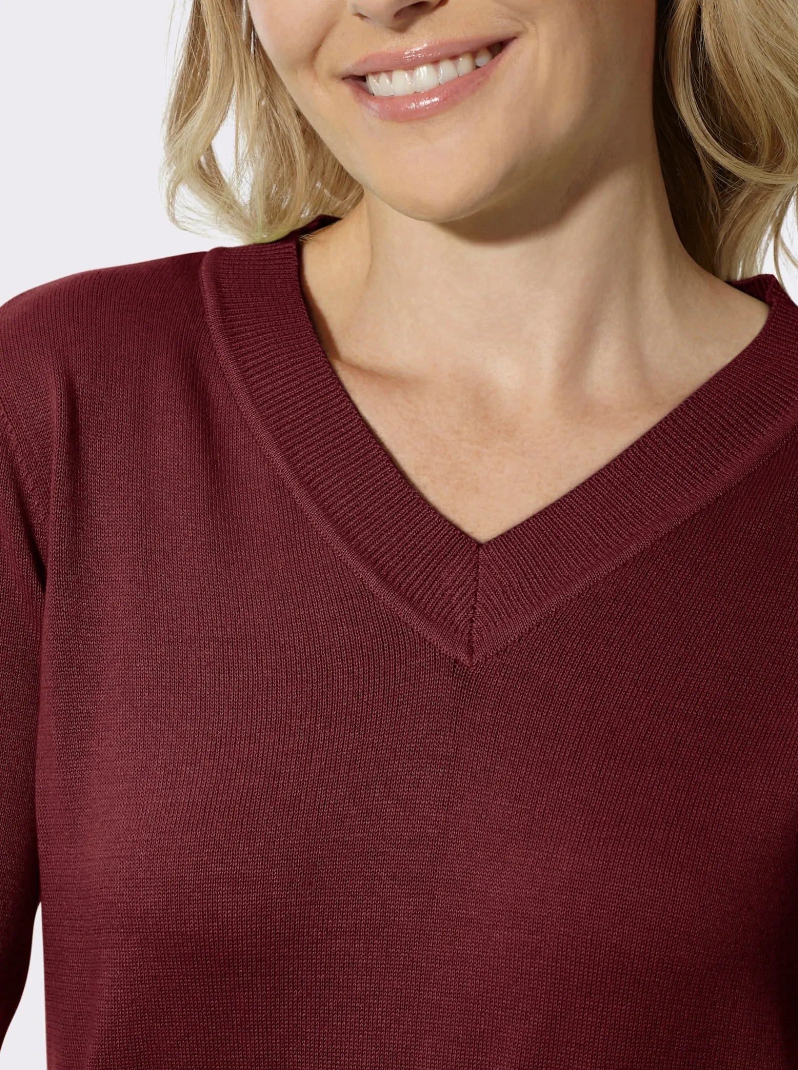 V-Ausschnitt-Pullover aus reiner Baumwolle