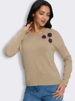 V-Ausschnitt-Pullover mit Blüten-Applikation