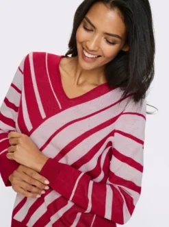 V-Ausschnitt-Pullover mit Streifen-Muster
